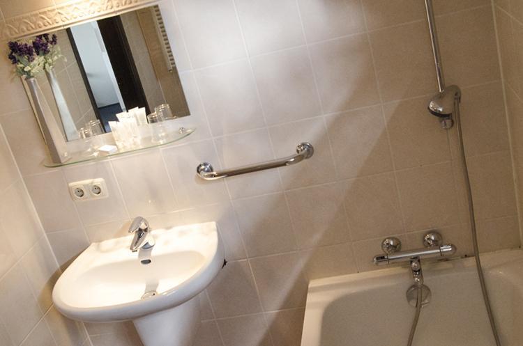 Jambon Hotel Uden Room photo